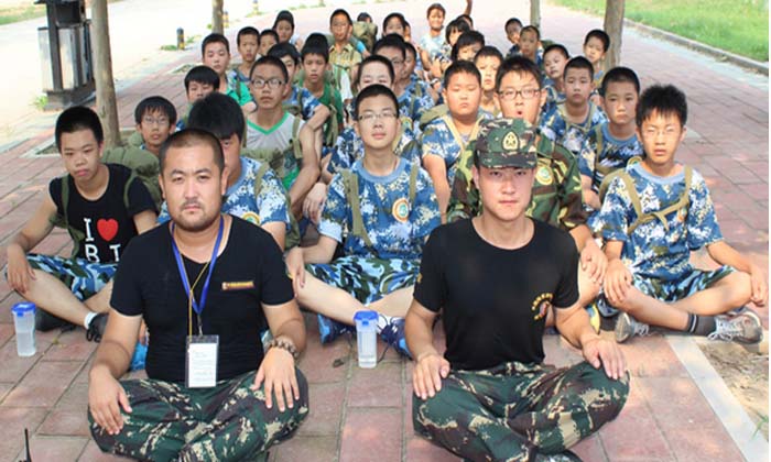 軍事夏令營讓孩子更加堅強(qiáng)