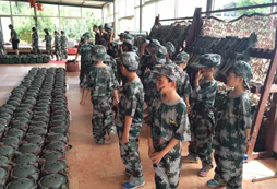  軍事將帥夏令營在此鍛造孩子生存適應能力