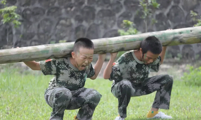 軍旅體驗夏令營一般多少錢一個月