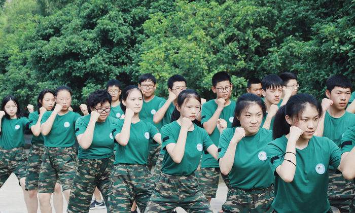 口碑好的軍事夏令營