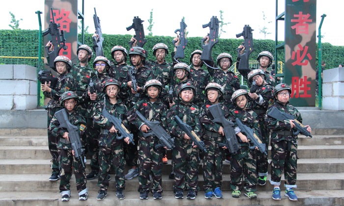 國內(nèi)軍事夏令營費用