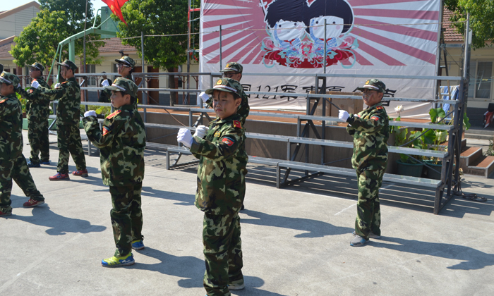 9歲的孩子參加軍事夏令營合適嗎