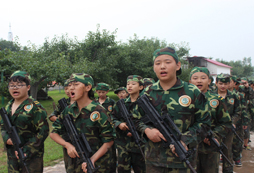 軍事夏令營和普通夏令營有什么不同
