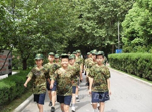 軍事夏令營能改變孩子什么