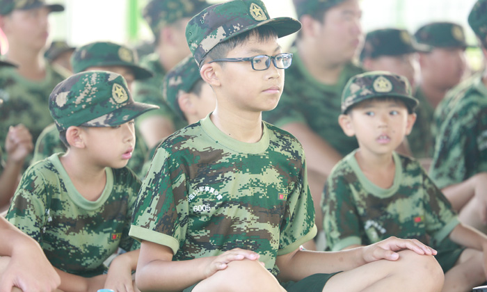 軍訓(xùn)夏令營(yíng)有哪些