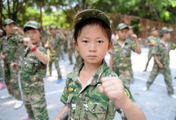 軍訓夏令營哪家專業(yè)？心中有數選營不慌