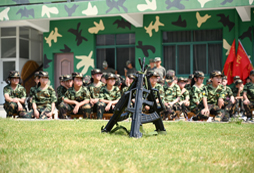 軍訓(xùn)夏令營報(bào)名哪家好？專業(yè)機(jī)構(gòu)一覽