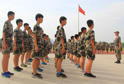 廣州軍訓(xùn)夏令營超贊的經(jīng)典活動！