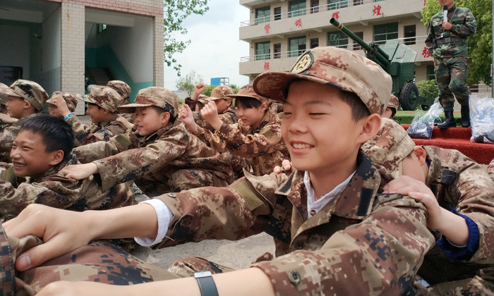 軍訓(xùn)夏令營(yíng)有哪些比較好