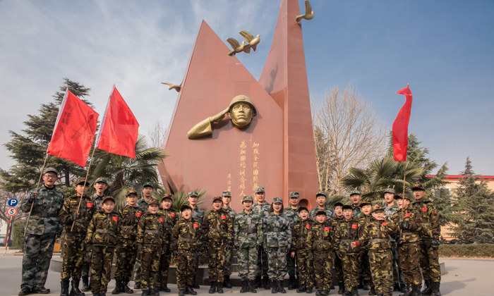 鄭州軍威特訓(xùn)畢業(yè)合影