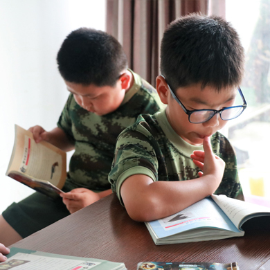 暑期軍事特訓(xùn)給你最安全的保障