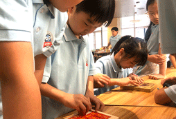 課間玩益智小游戲有益大腦開發(fā)
