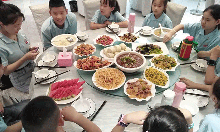 豐盛伙食