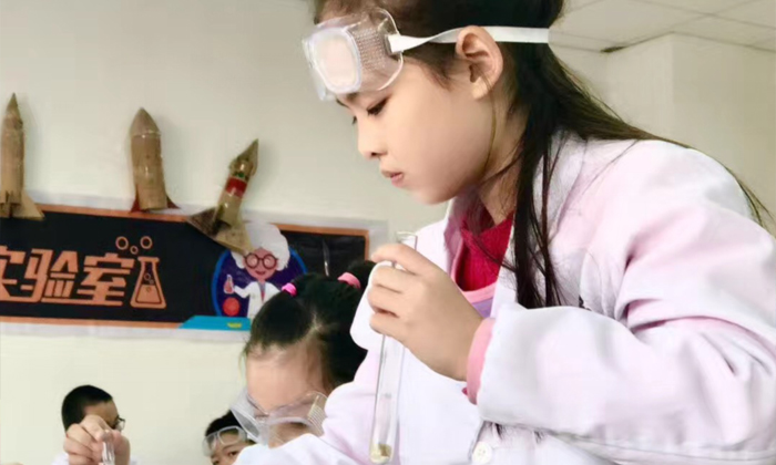 青少年科技夏令營