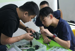 小學(xué)生科技夏令營(yíng)怎么收費(fèi)？七大機(jī)構(gòu)報(bào)價(jià)！