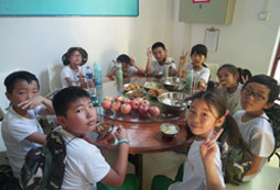 吃飯合照