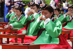 韓國夏令營(yíng)介紹韓國十種文化習(xí)俗