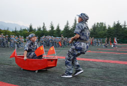 廊坊軍事夏令營(yíng)貴嗎？