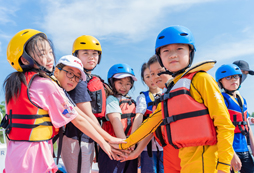 為什么選擇藍湖營地教育夏令營？
