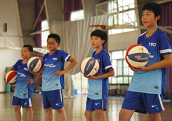 籃球夏令營(yíng)為什么如此受中小學(xué)生青睞？