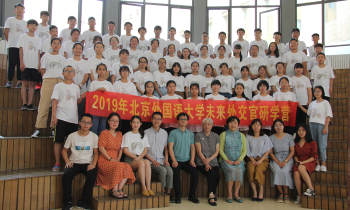 國內(nèi)籃球女生夏令營有哪些