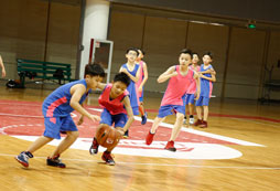 7-16歲的青少年適合參加籃球夏令營嗎？