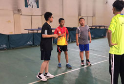為什么要讓孩子去參加籃球夏令營？