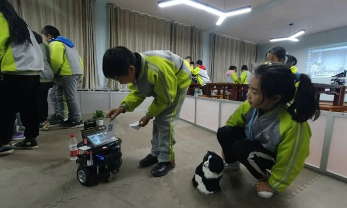 機器人