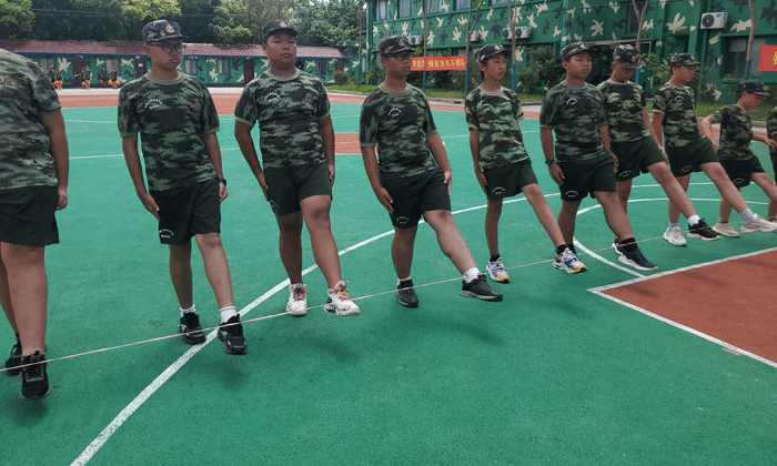 連云港小學(xué)生軍事夏令營(yíng)好處有哪些