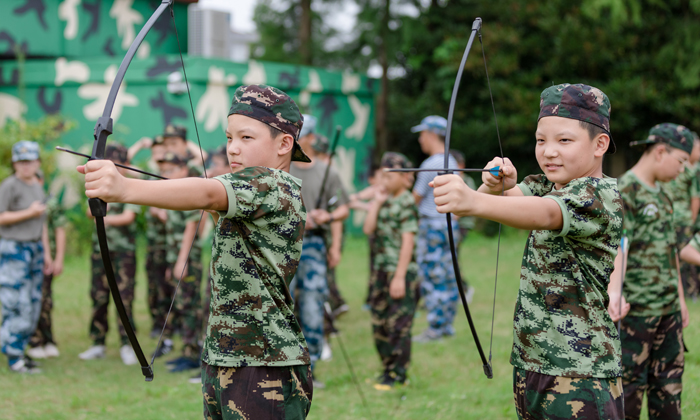 上海軍事領(lǐng)袖冬令營(yíng)
