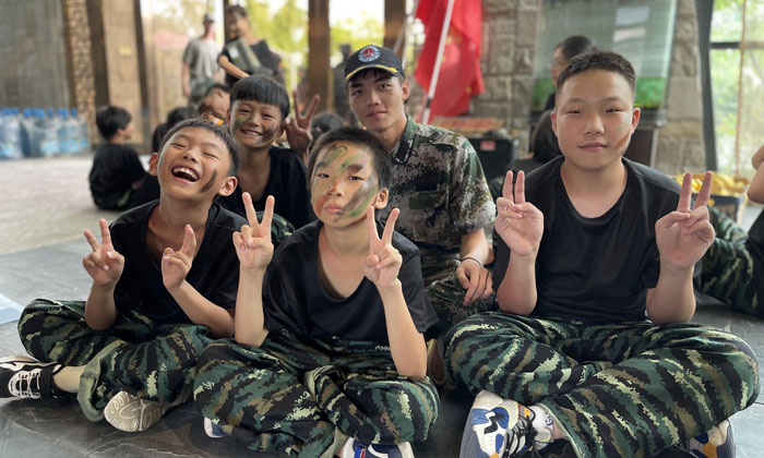 柳州軍事夏令營課程內(nèi)容