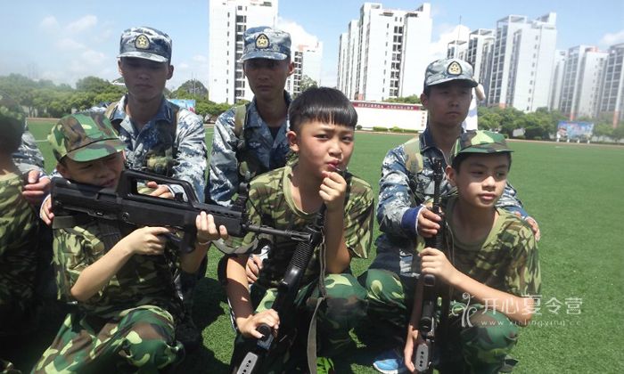 柳州軍事夏令營(yíng)一般多少錢(qián)一個(gè)月