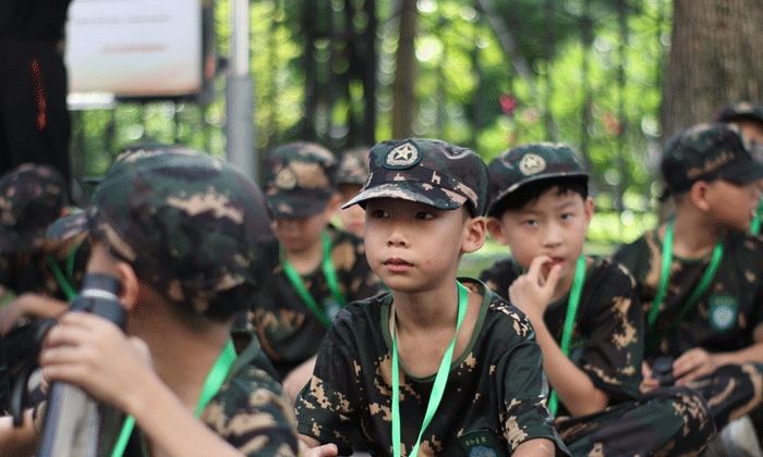 溧陽軍事夏令營的優(yōu)勢.gif