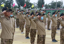 勵戰(zhàn)營地軍事夏令營教會孩子什么？