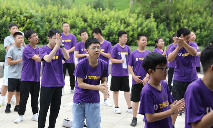 參加勵(lì)志營(yíng)夏令營(yíng)提高孩子學(xué)習(xí)興趣！.jpg