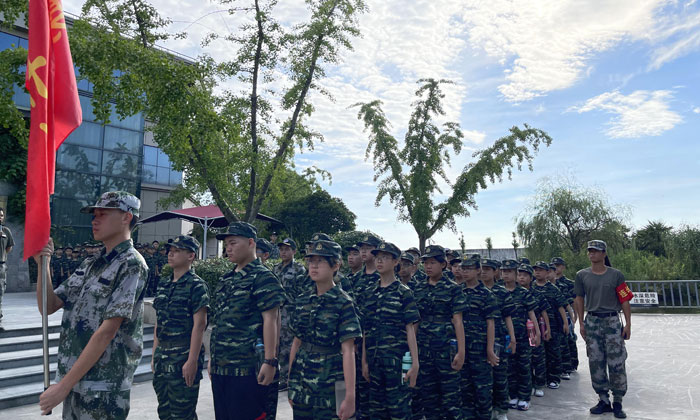 軍事勵(lì)志夏令營(yíng)有哪些