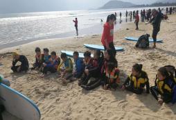 樂浪沖浪夏令營有不平凡的海與不平凡的你