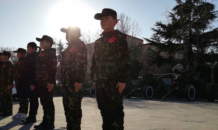 參加軍事營幫助孩子實(shí)現(xiàn)獨(dú)立