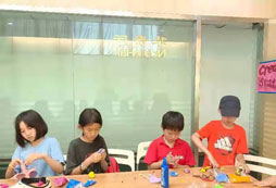 瀘州科技夏令營全面開發(fā)孩子智力