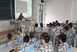 呂梁青少年夏令營叢林深度探險之旅