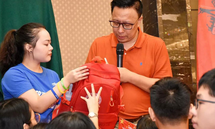 提升孩子演講的自信