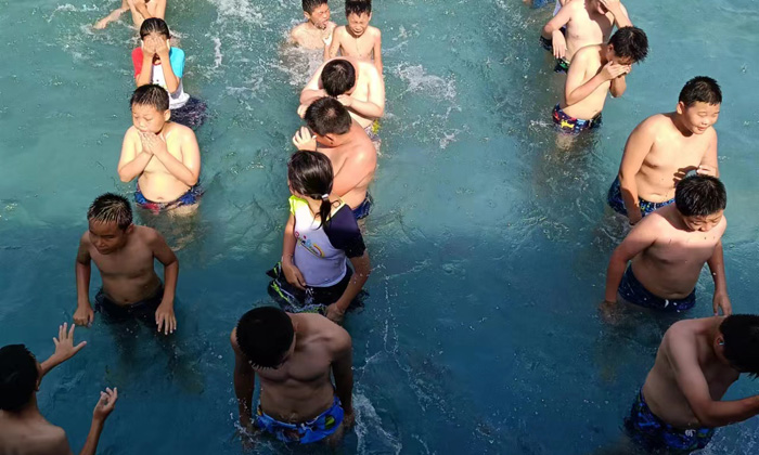 游泳活動