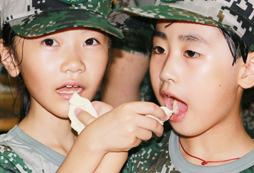 孩子參加軍事夏令營(yíng)有改變嗎