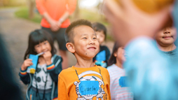 國內(nèi)中學(xué)生夏令營價格一般是多少?