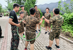 2024國內(nèi)馬術(shù)夏令營費用是多少？