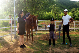 如何為孩子選擇一個好的馬術(shù)夏令營？