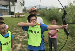 中小學生參加北京馬術(shù)夏令營哪家好？