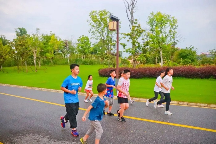 美式夏令營(yíng)價(jià)格