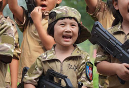 萌童走天下軍事夏令營報(bào)名須知有哪些