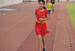 名將體育夏令營讓孩子掌握游泳技能